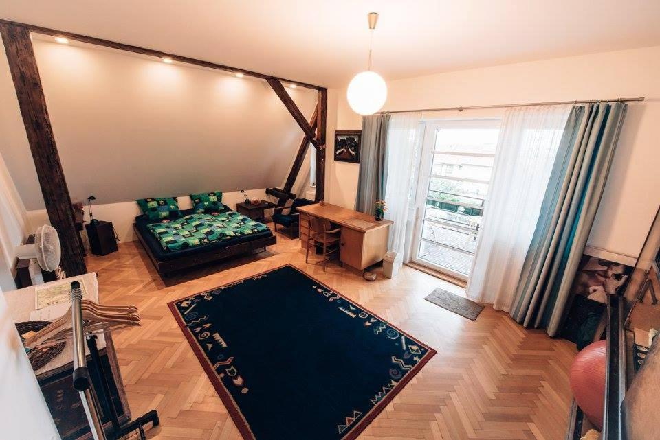 Nejklidnejsi Spanek S Vyhlidkou Vyhradne Pro Nekuraky - Vistaria - Na Hradbach 5 Homestay